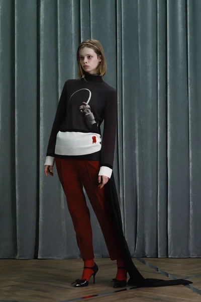 Look 14